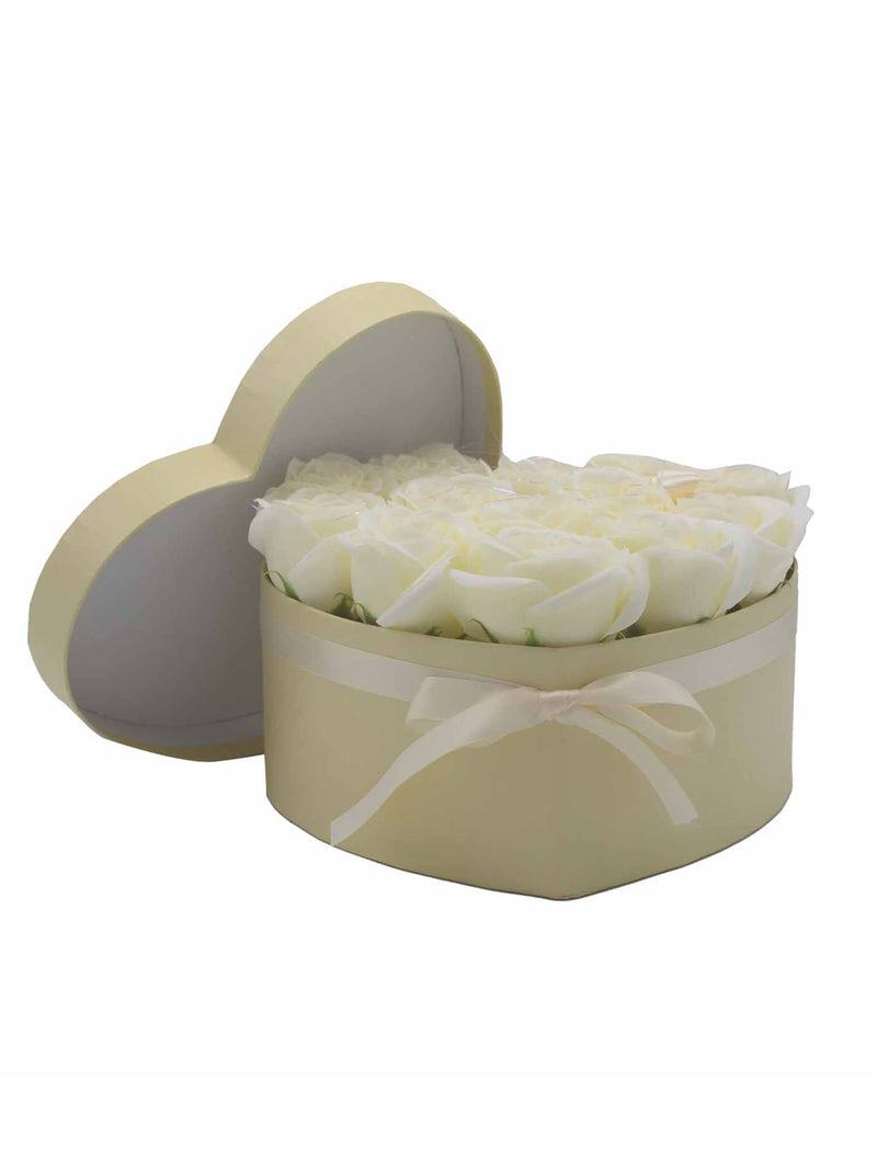Grand Coffret Cadeau Coeur 13 Roses de Savon Crèmes