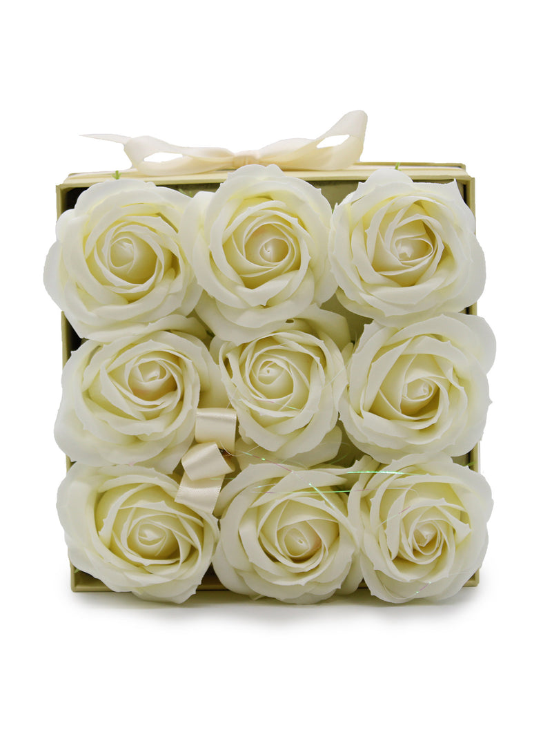 Coffret Cadeau Carré 9 Roses de Savon Crèmes