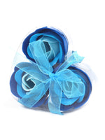 Petit Coeur de 3 Roses de Savon Bleues