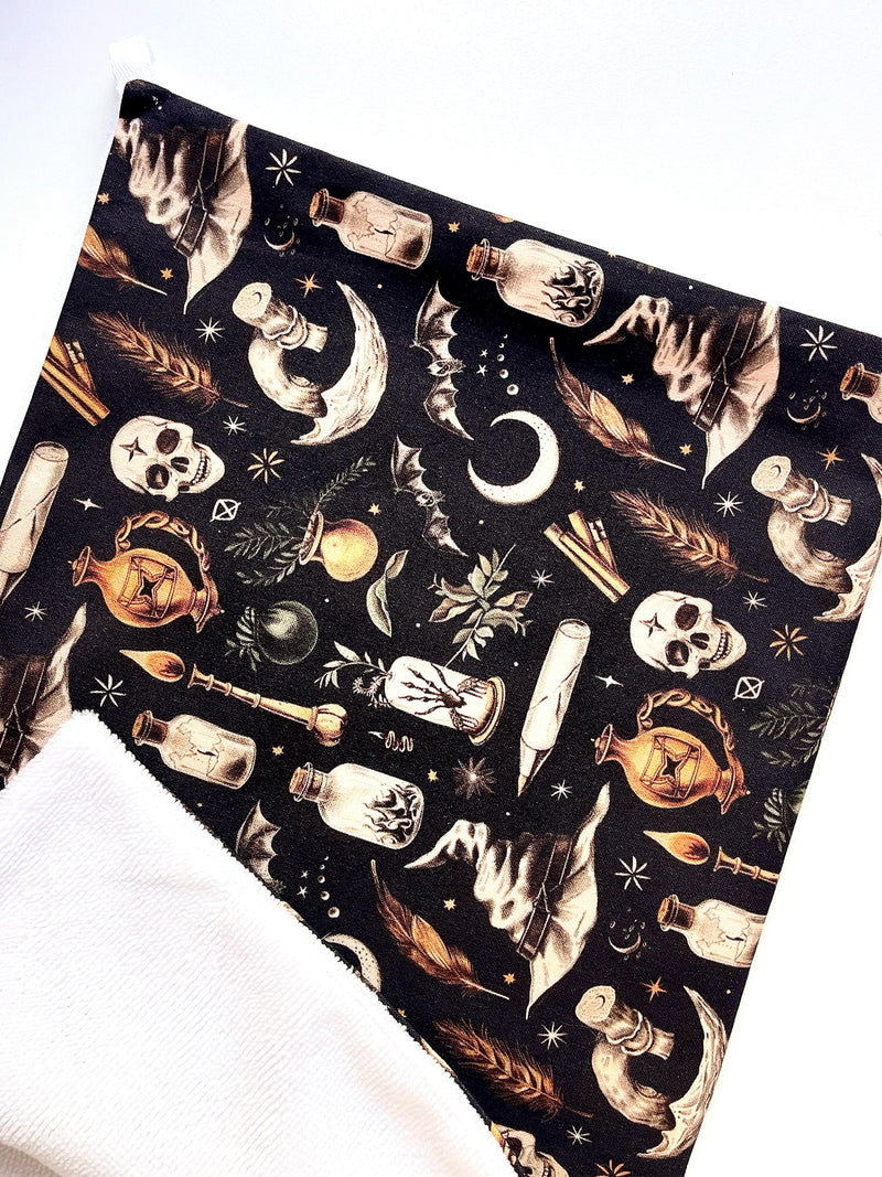 Grande Serviette Main en  Coton Premium - Dark Magic