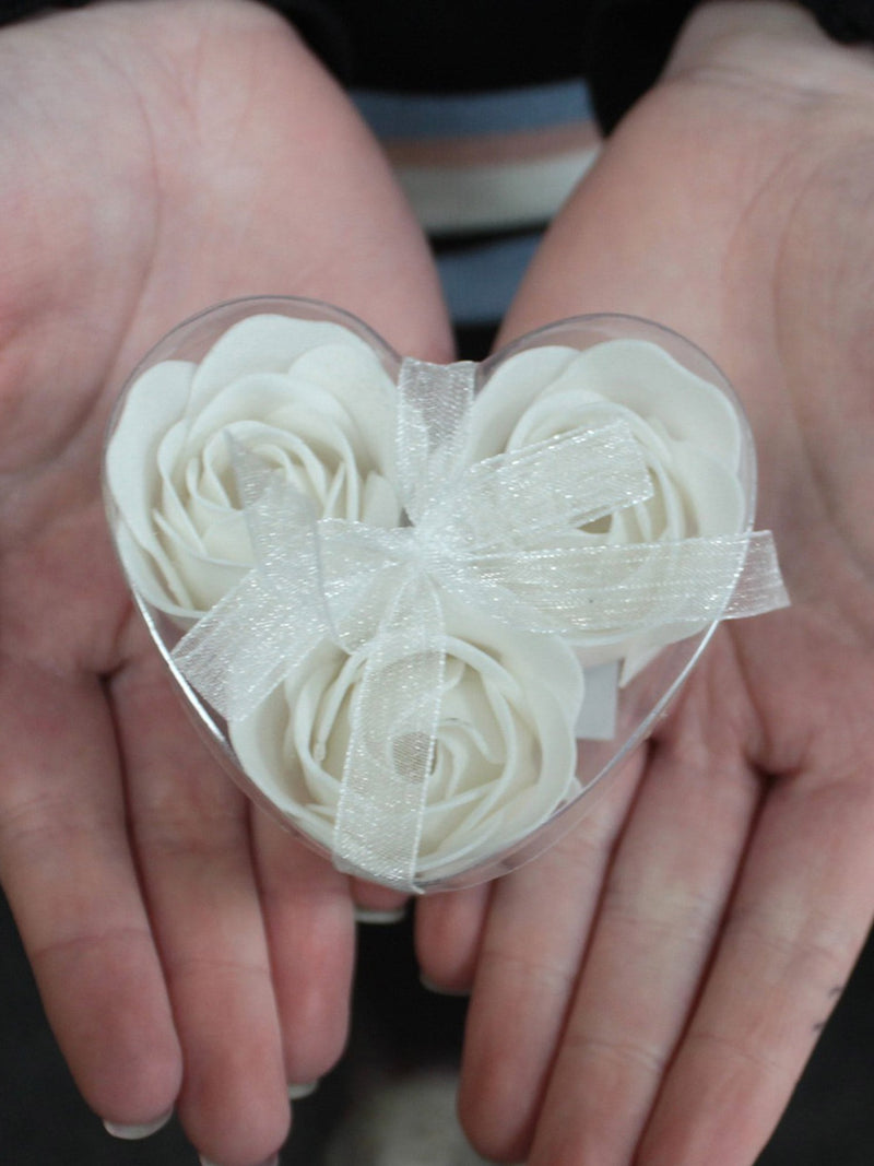 Petit Coeur de 3 Roses de Savon Roses